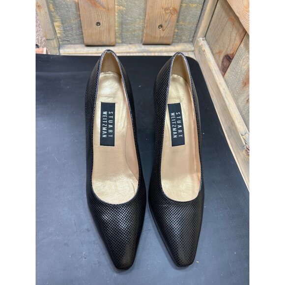 Stuart Weitzman Black Perforated Leather Pointed-Toe Pumps Size 7 B - Picture 3 of 9